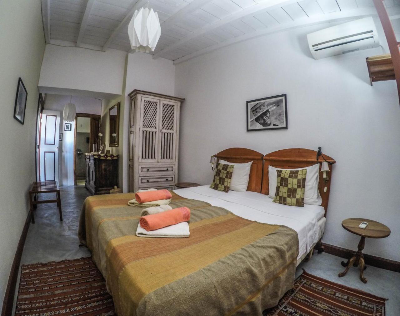 The Colonial Hotel 2*
