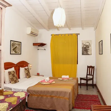 The Colonial Guest House São Filipe Extérieur photo