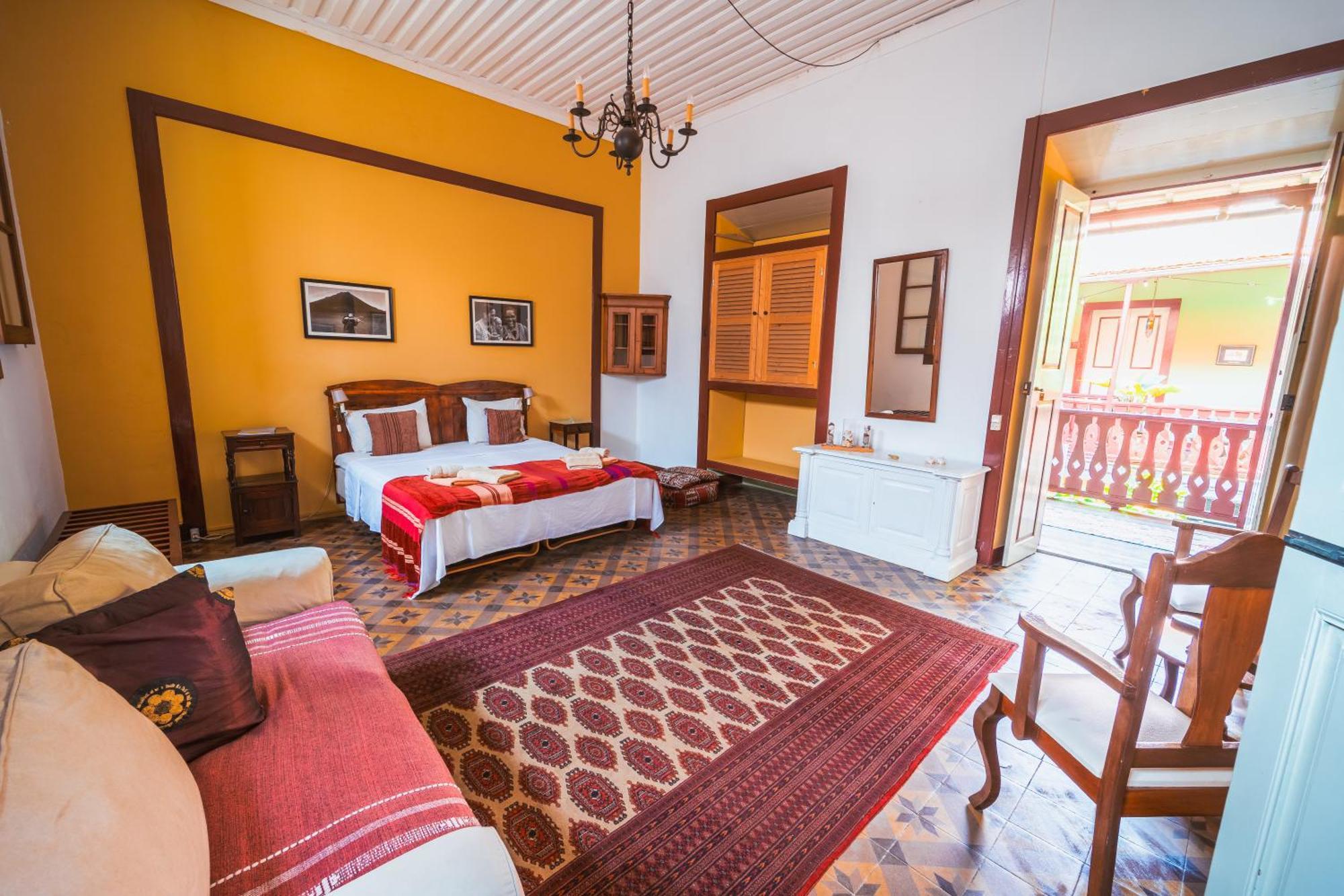 The Colonial Hotel